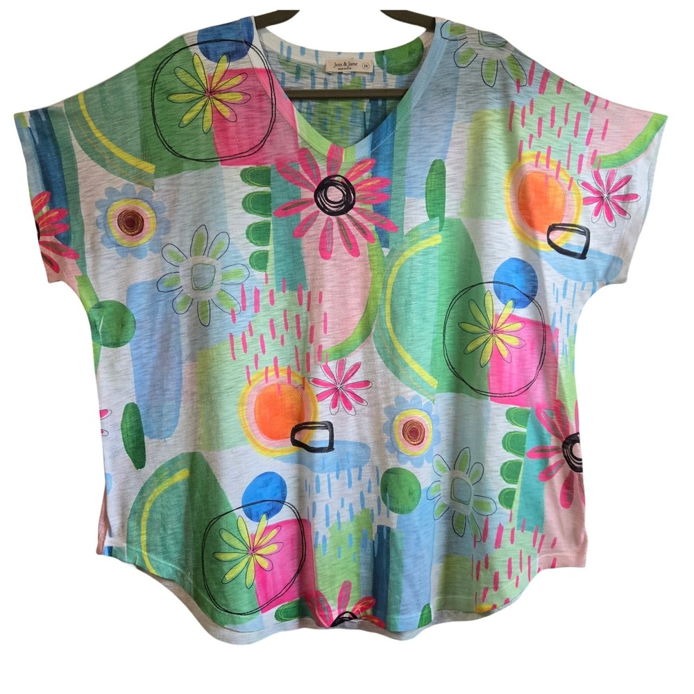 Jess & Jane Women's 1X Abstract Floral V-Neck Top Short Sleeve Tee Made in USA